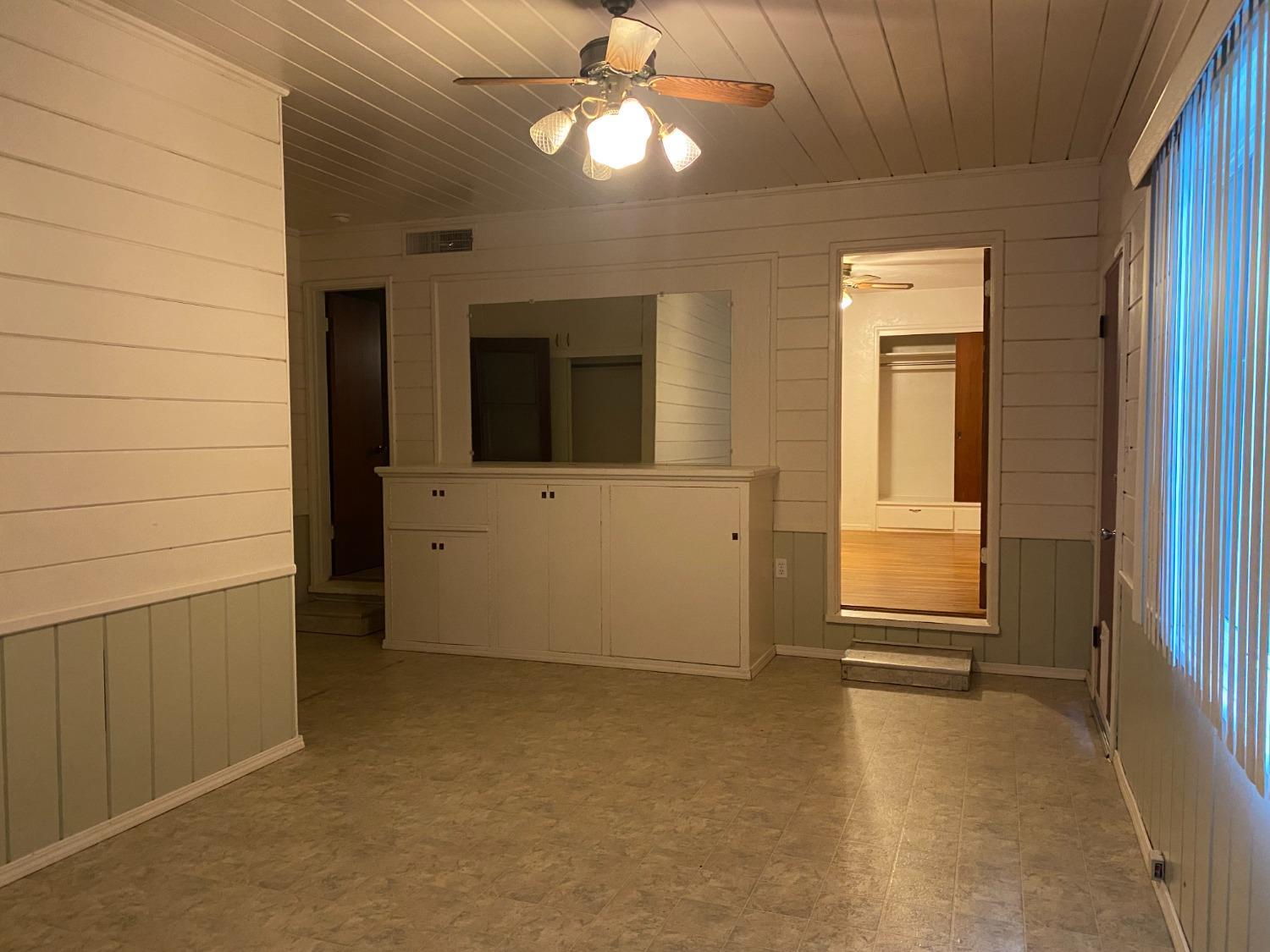 3235 E Princeton Ave, Fresno, CA 93703