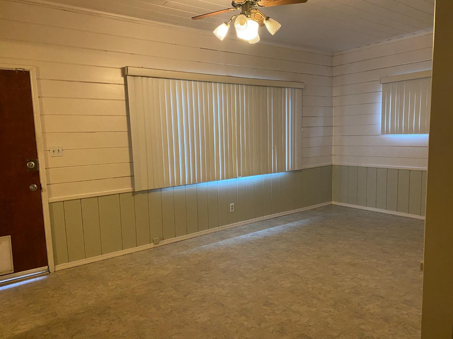 3235 E Princeton Ave, Fresno, CA 93703