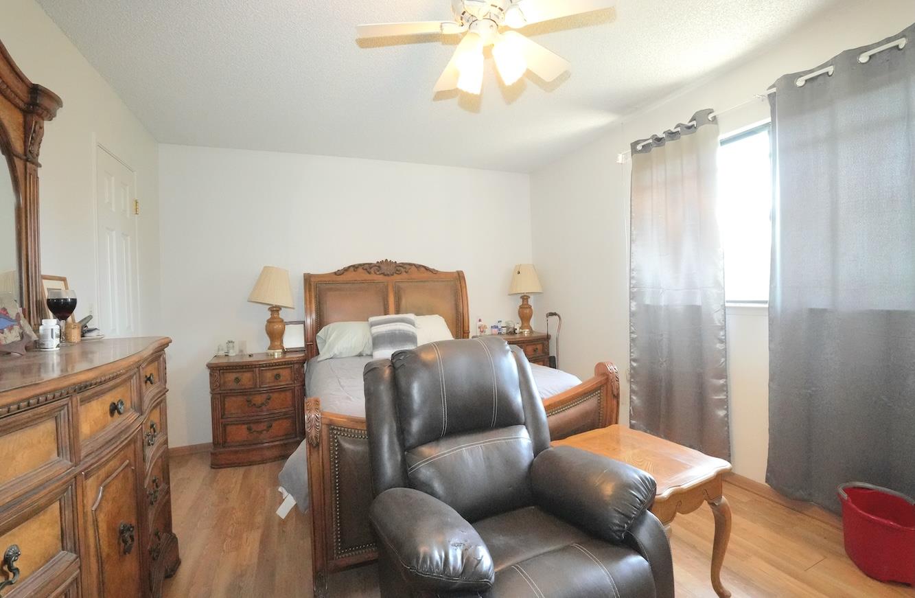 1261 E Adams Ave, Fresno, CA 93725