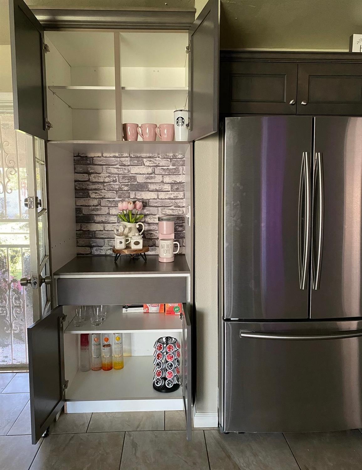 814 W Vassar Ave, Fresno, CA 93705