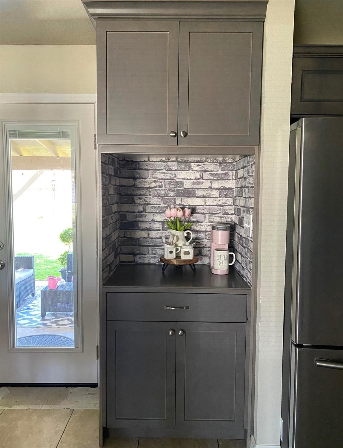 814 W Vassar Ave, Fresno, CA 93705