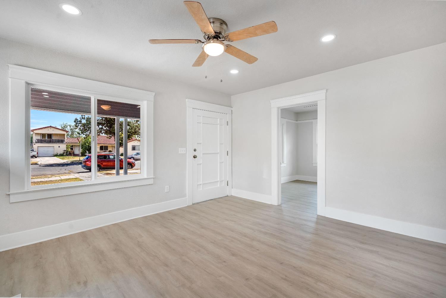 3935 E Balch Ave, Fresno, CA 93702