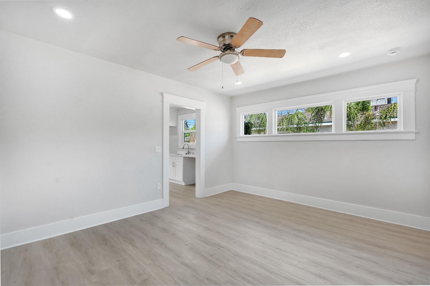 3935 E Balch Ave, Fresno, CA 93702