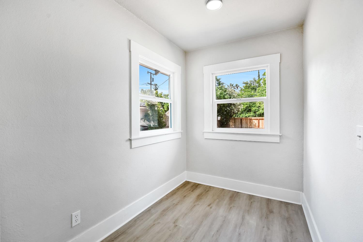 3935 E Balch Ave, Fresno, CA 93702