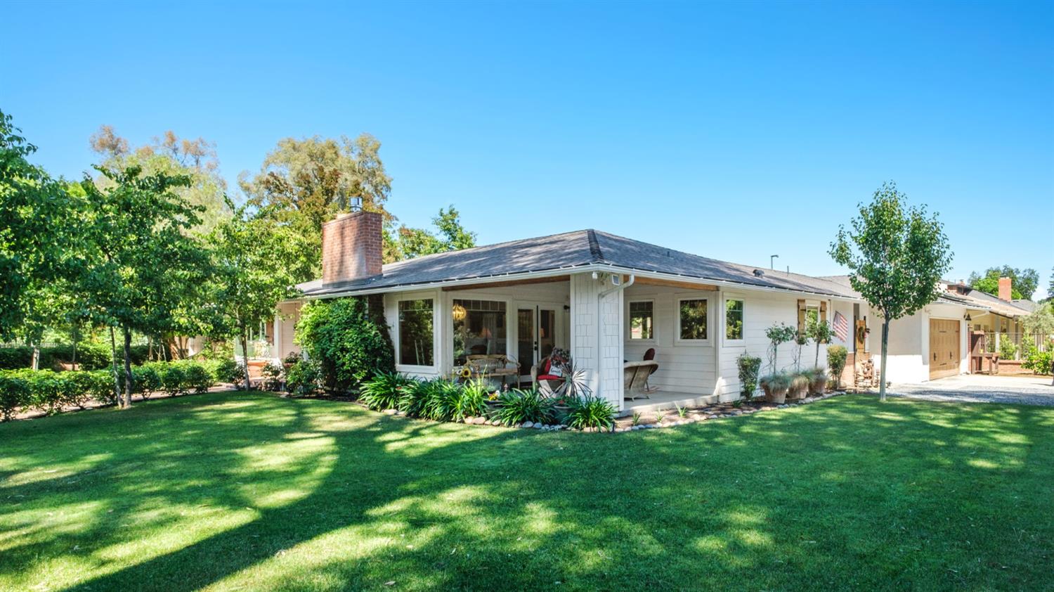 3868 N Van Ness Blvd, Fresno, CA 93704