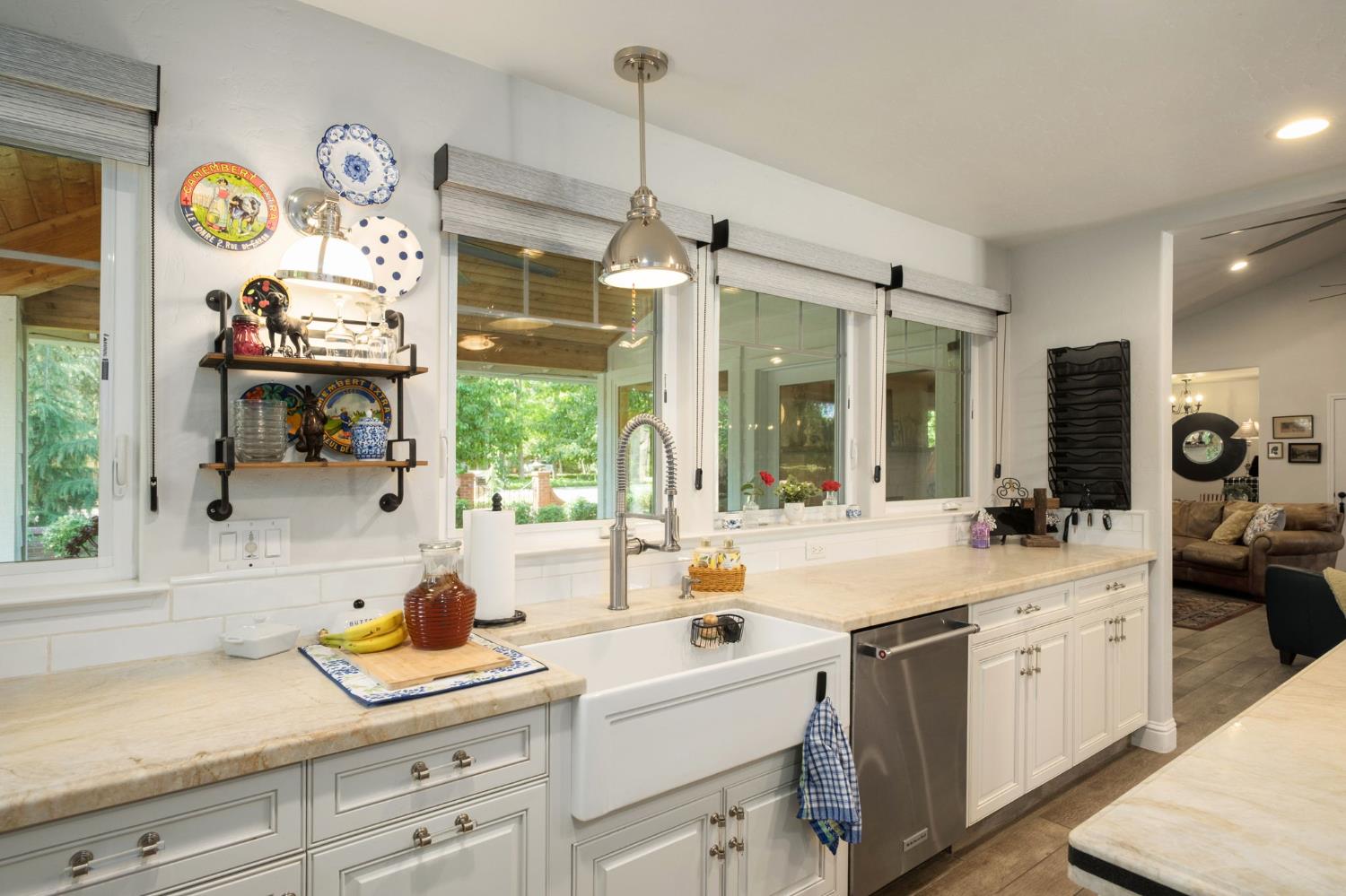 3868 N Van Ness Blvd, Fresno, CA 93704