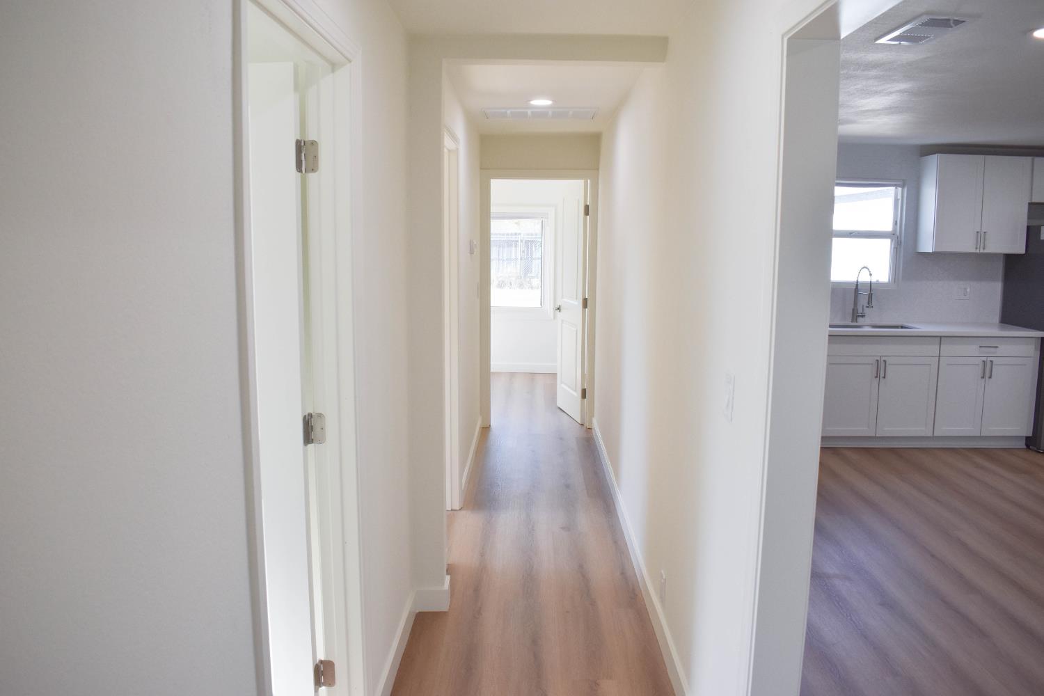 4155 E Clay Ave, Fresno, CA 93702