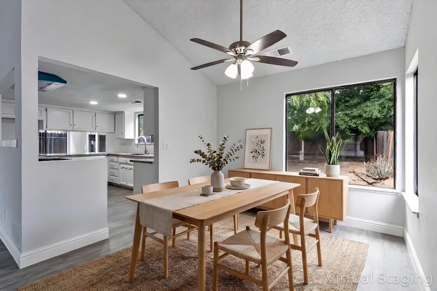 2244 N Prospect Ave, Fresno, CA 93722