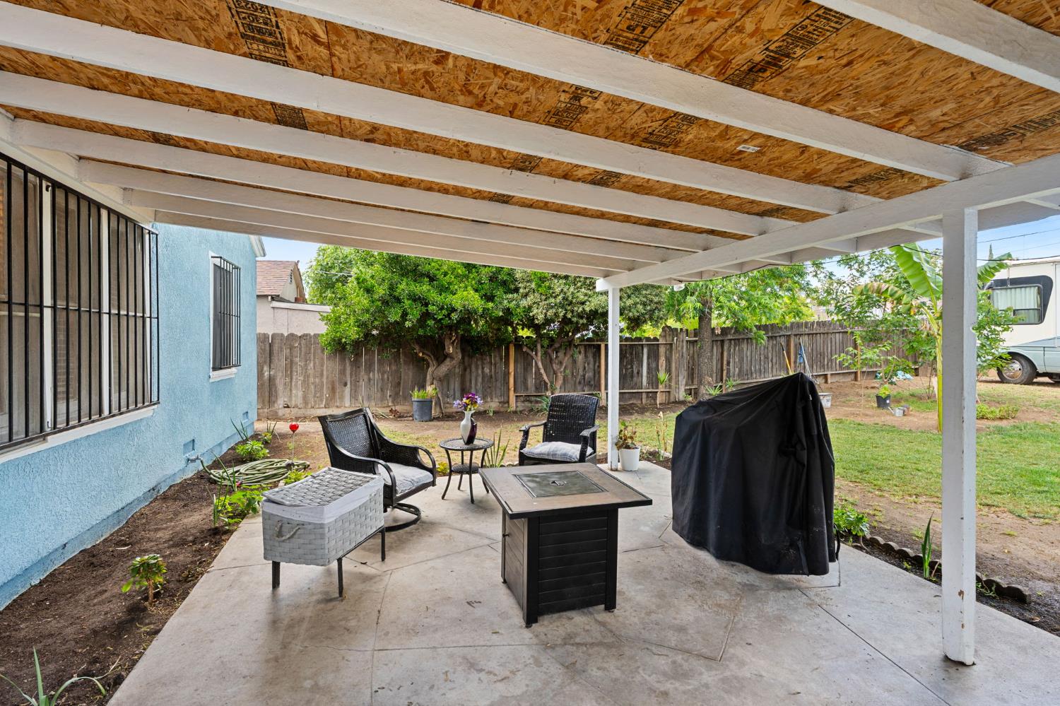 4025 E Tulare St, Fresno, CA 93702