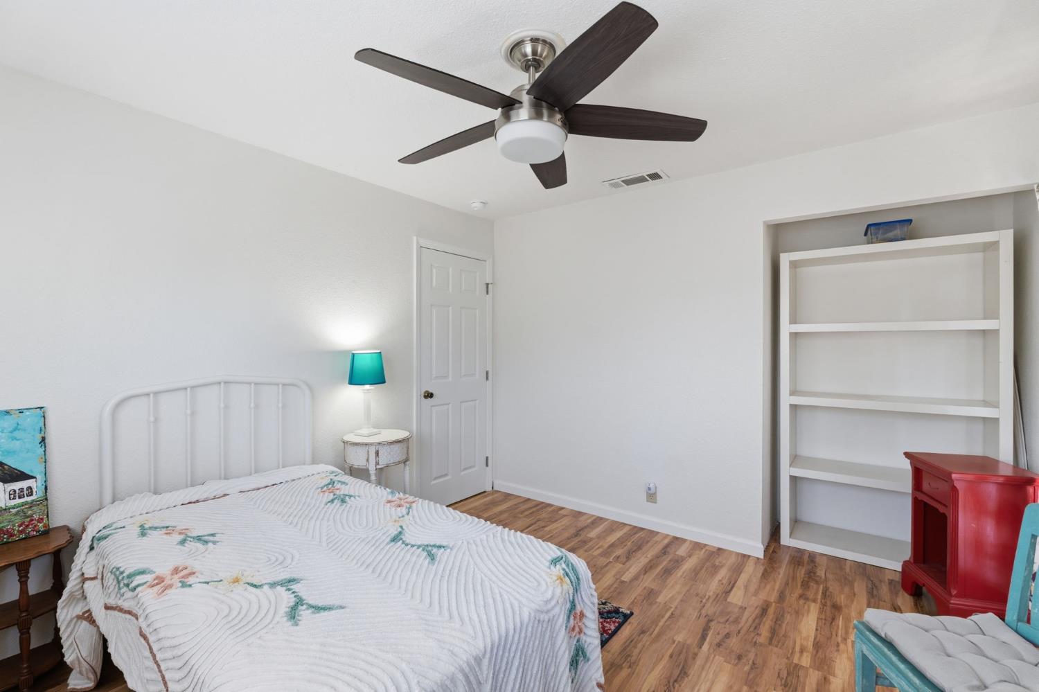 2438 E Santa Ana Ave, Fresno, CA 93726