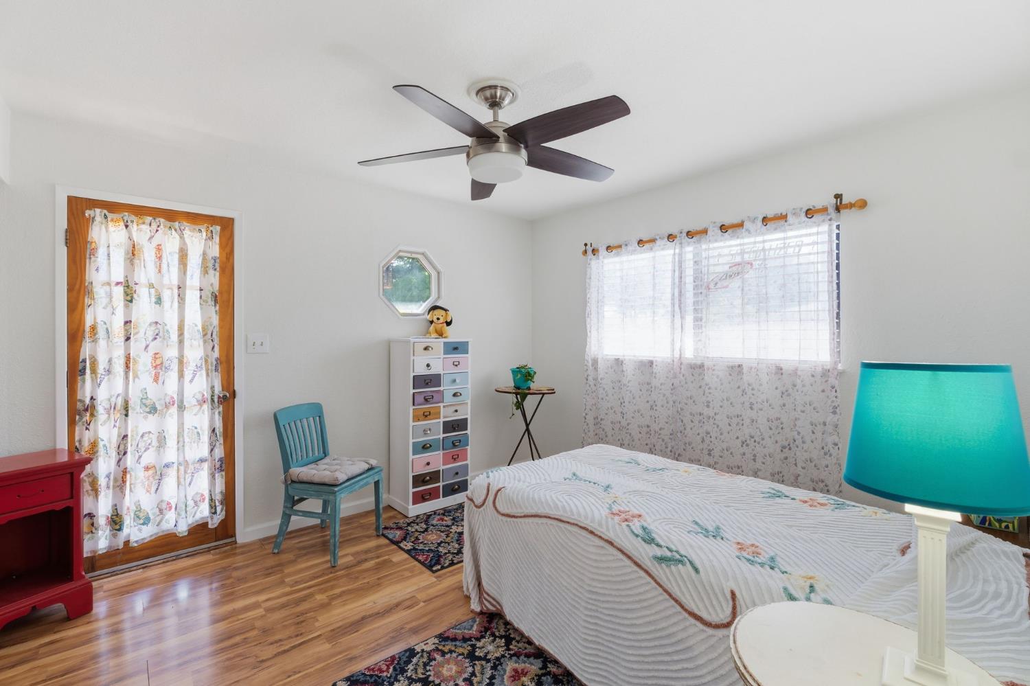 2438 E Santa Ana Ave, Fresno, CA 93726