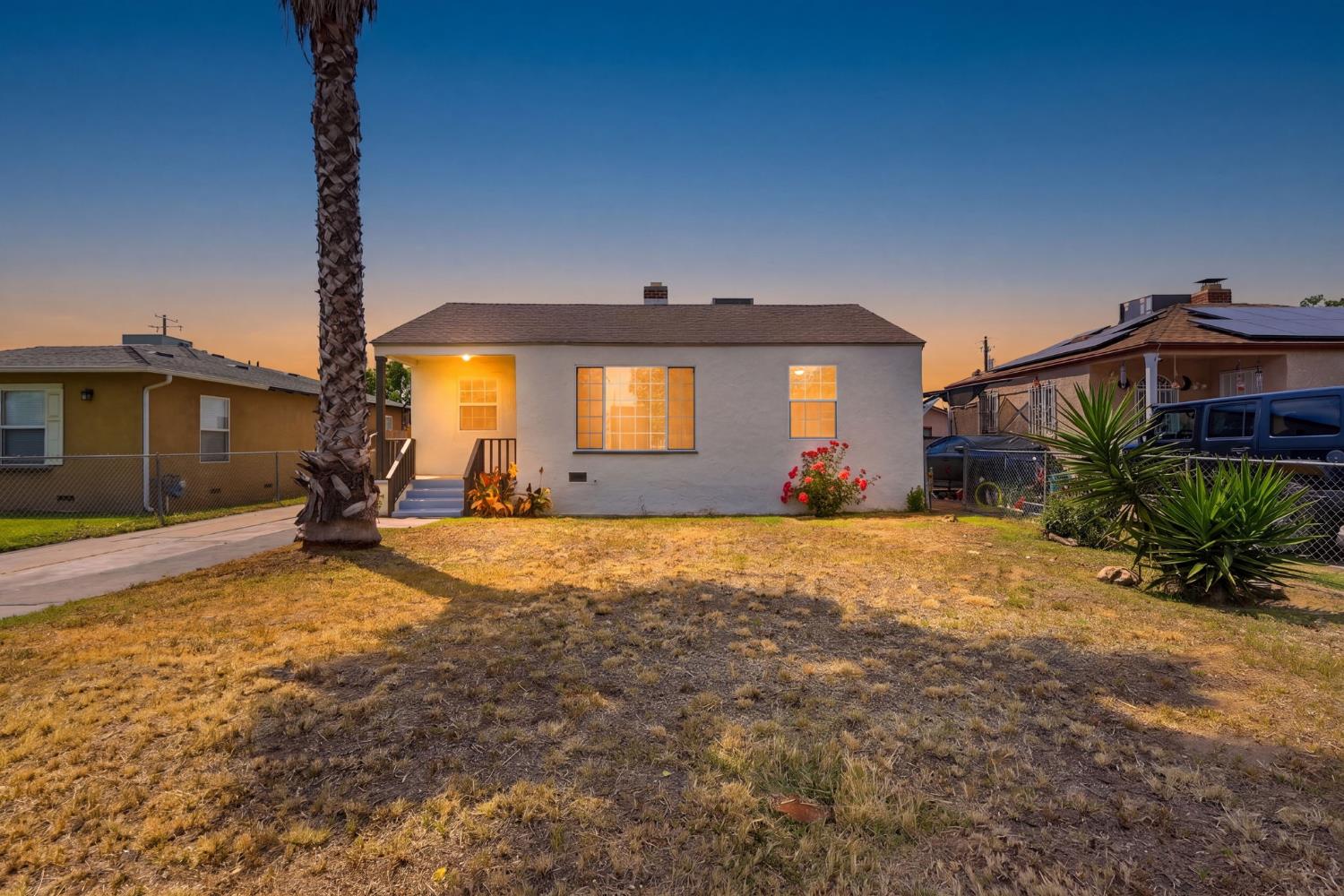 2486 S 10Th St, Fresno, CA 93725