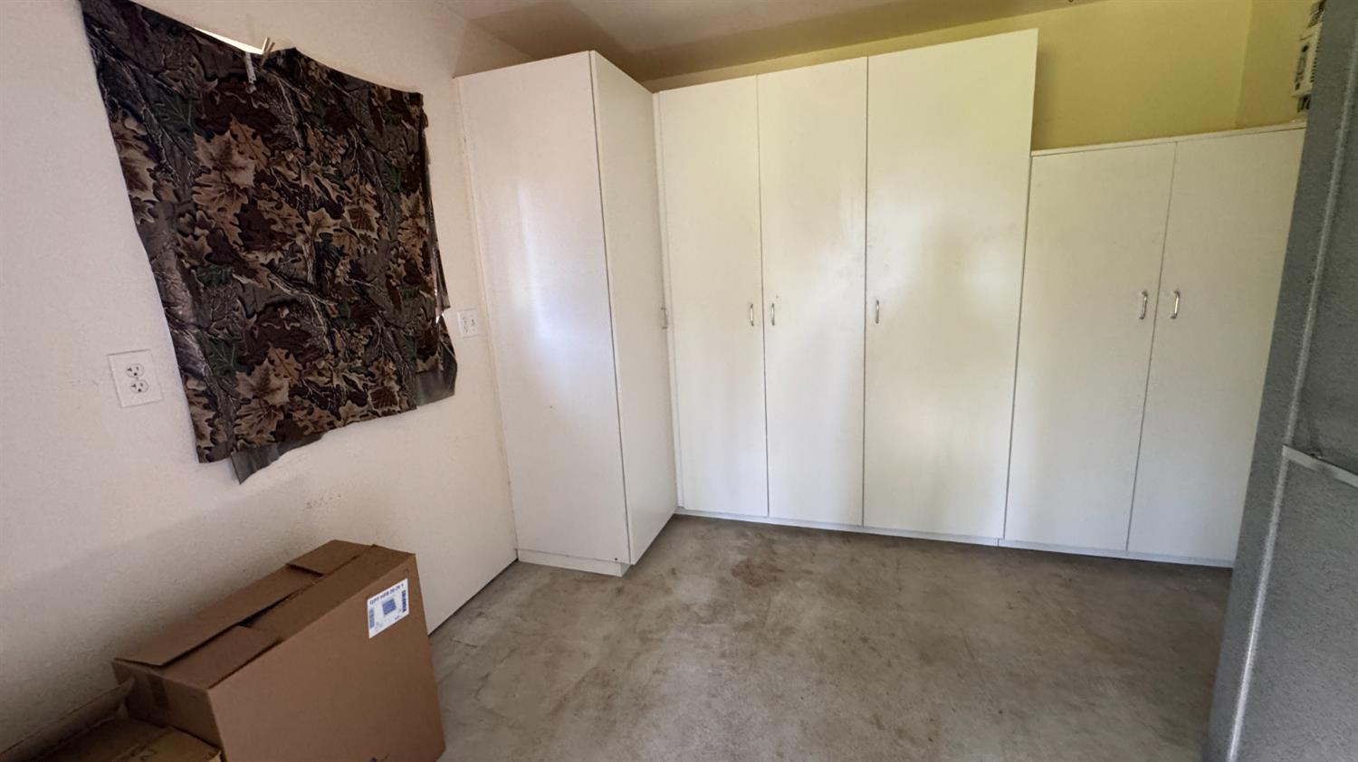 5043 E Lamona Ave, Fresno, CA 93727