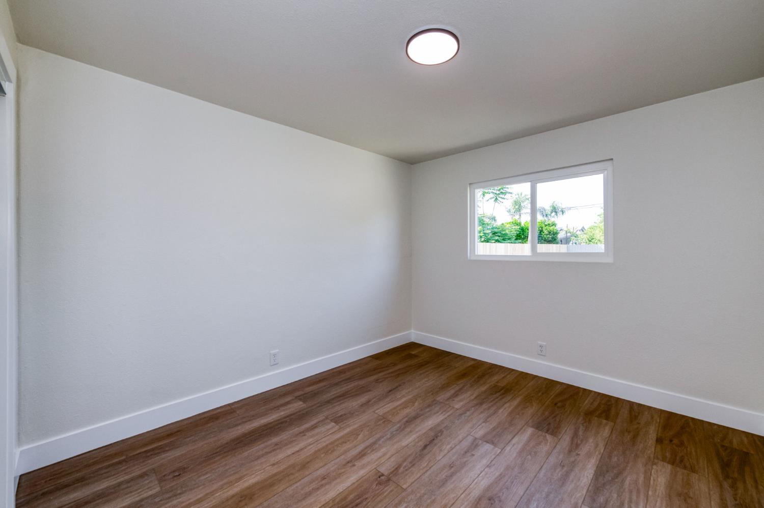 4755 E Cetti, Fresno, CA 93702