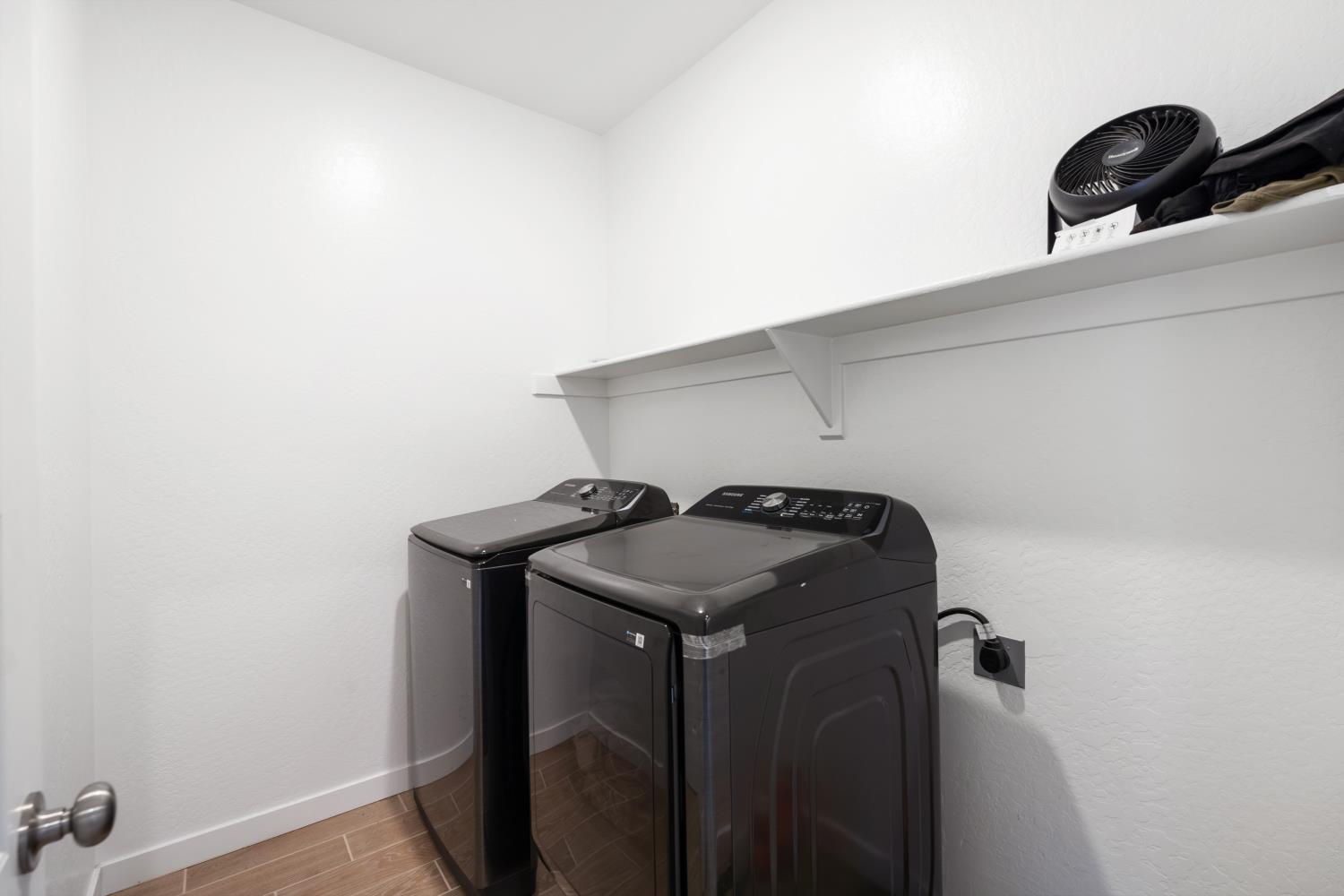 7020 W Holland Ave, Fresno, CA 93723