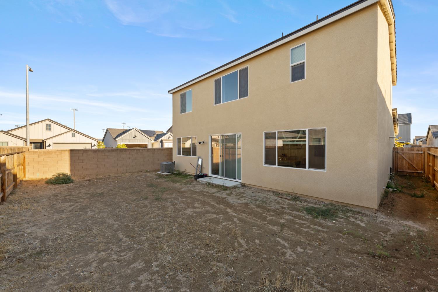 7020 W Holland Ave, Fresno, CA 93723