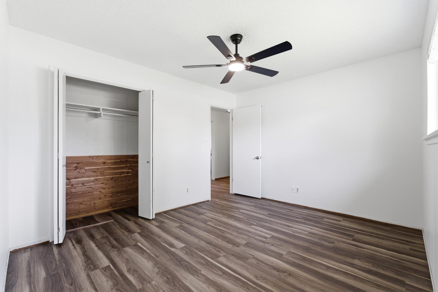 772 E Sample Ave, Fresno, CA 93710