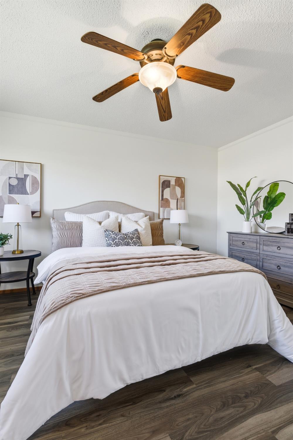 772 E Sample Ave, Fresno, CA 93710