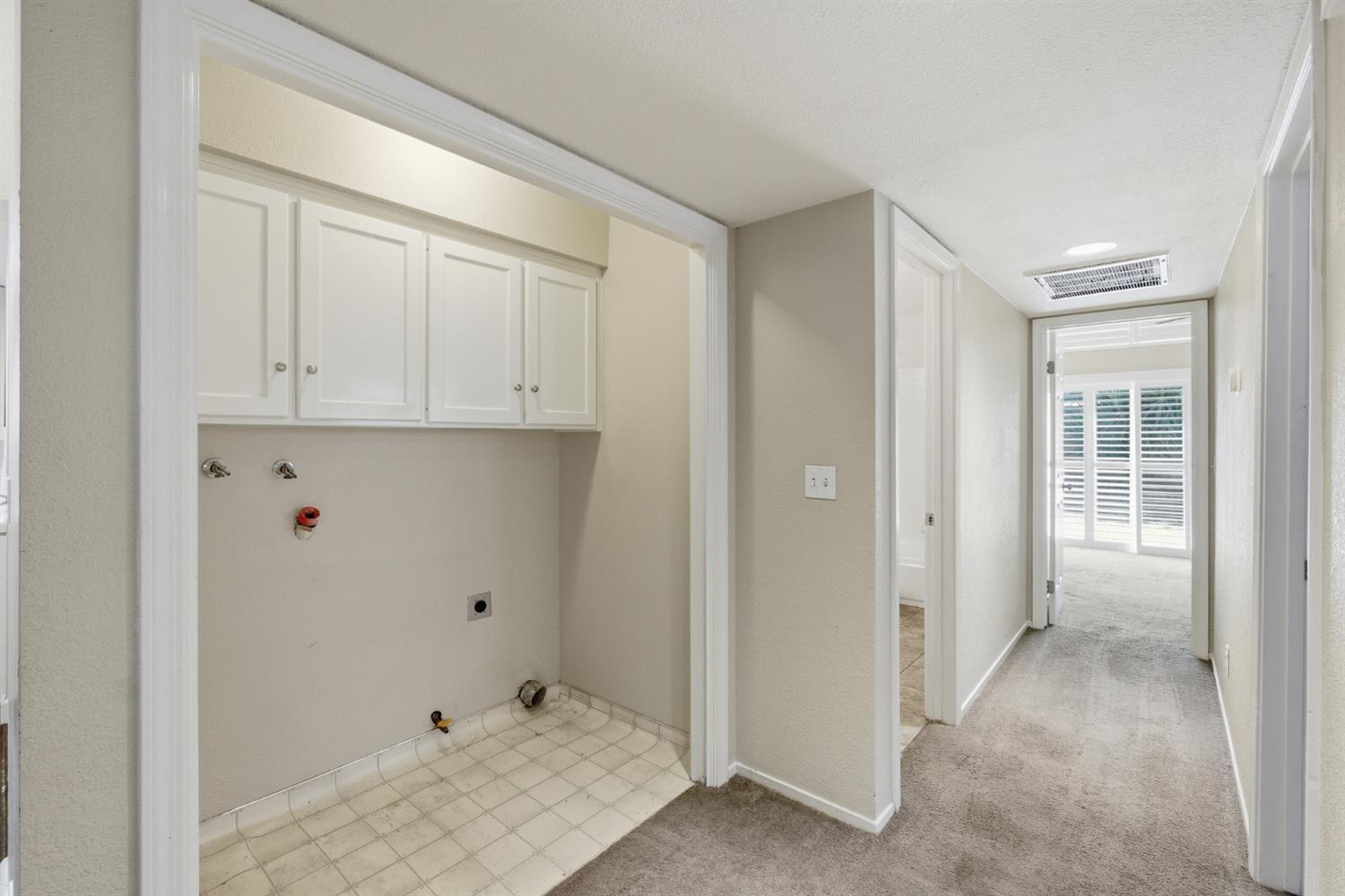 5215 W Fremont Ave, Fresno, CA 93722