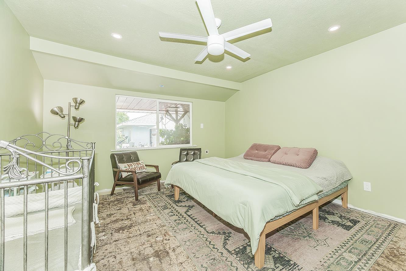 2836 N Arthur Ave, Fresno, CA 93705
