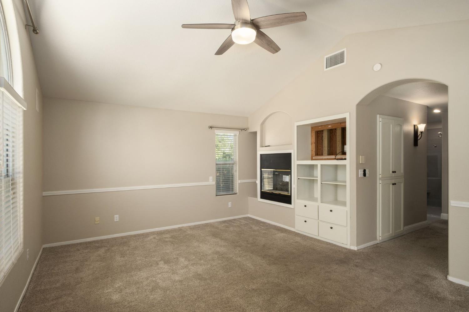1678 E Trenton Ave, Fresno, CA 93720