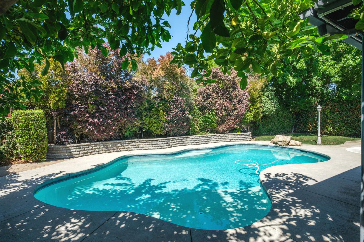 1678 E Trenton Ave, Fresno, CA 93720