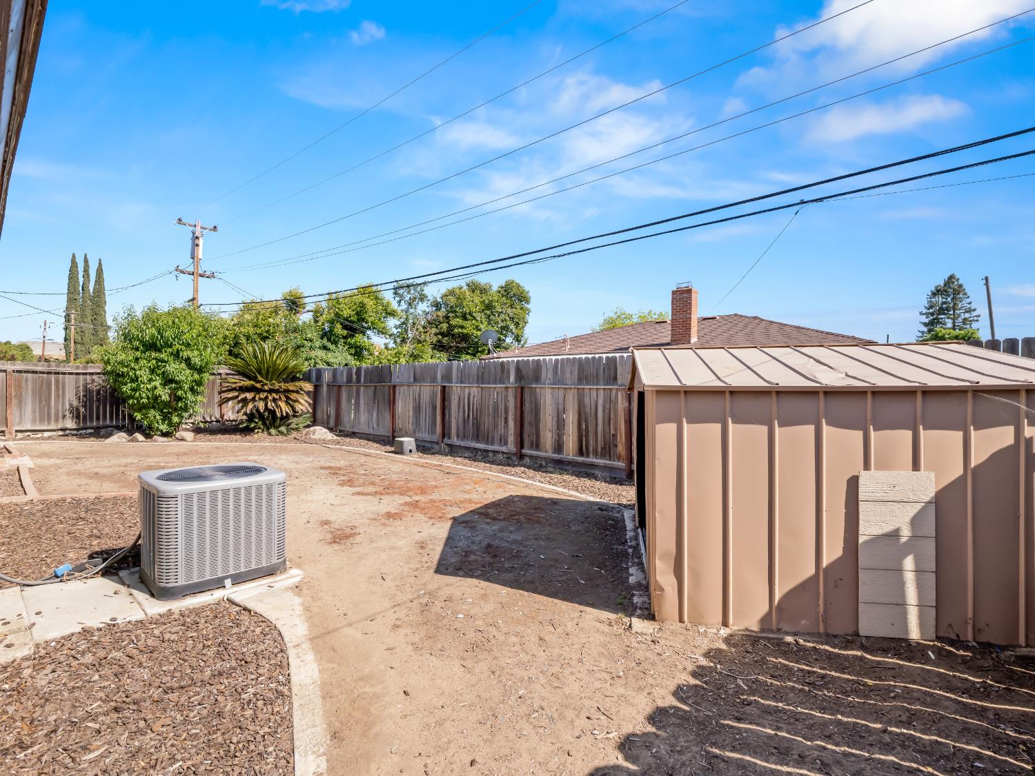 4714 E Santa Ana Ave, Fresno, CA 93726
