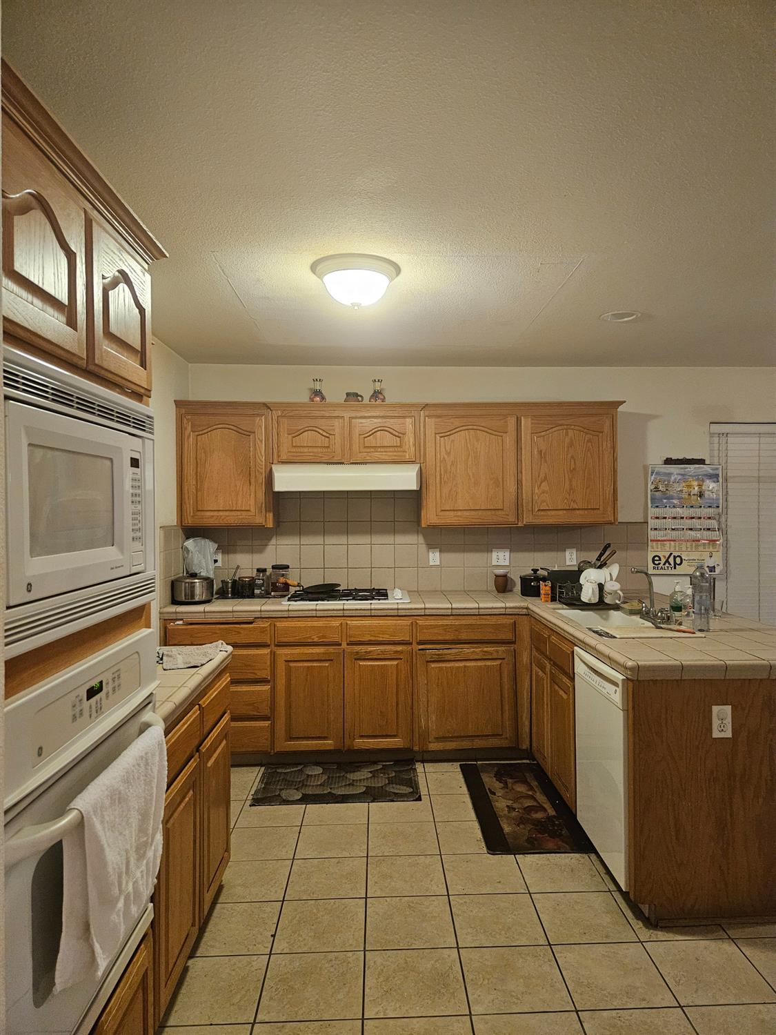 4712 W Celeste Ave, Fresno, CA 93722