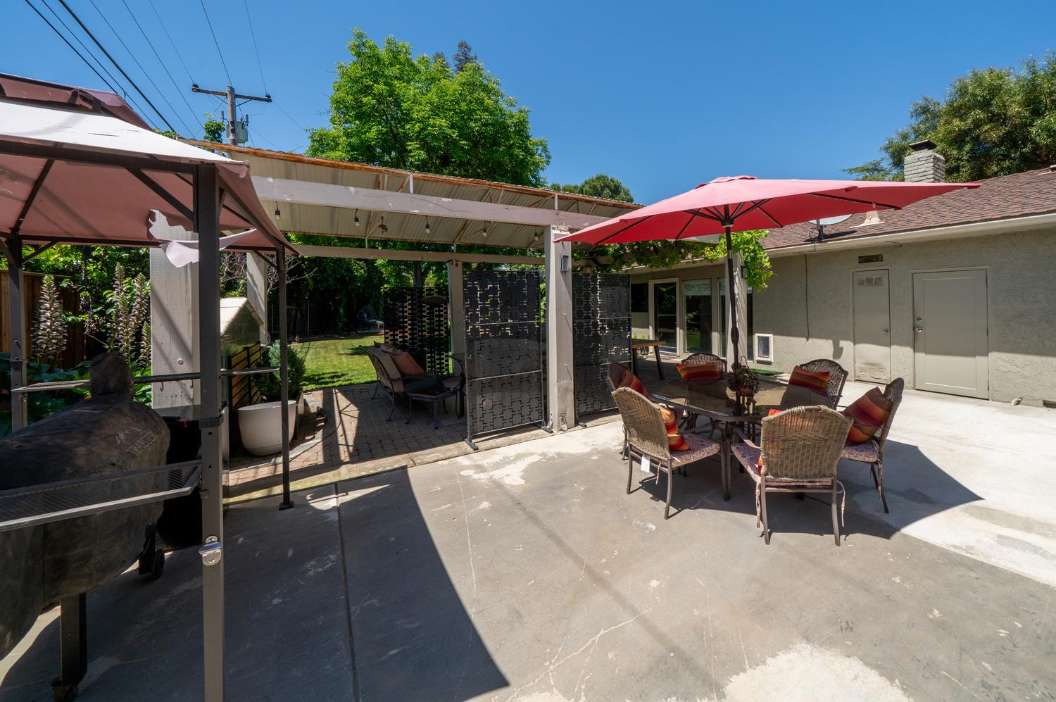 1745 W San Madele Ave, Fresno, CA 93711