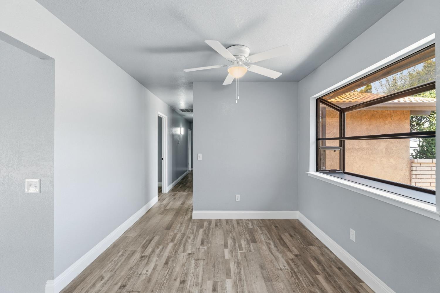 343 N Orangewood Ave, Fresno, CA 93727
