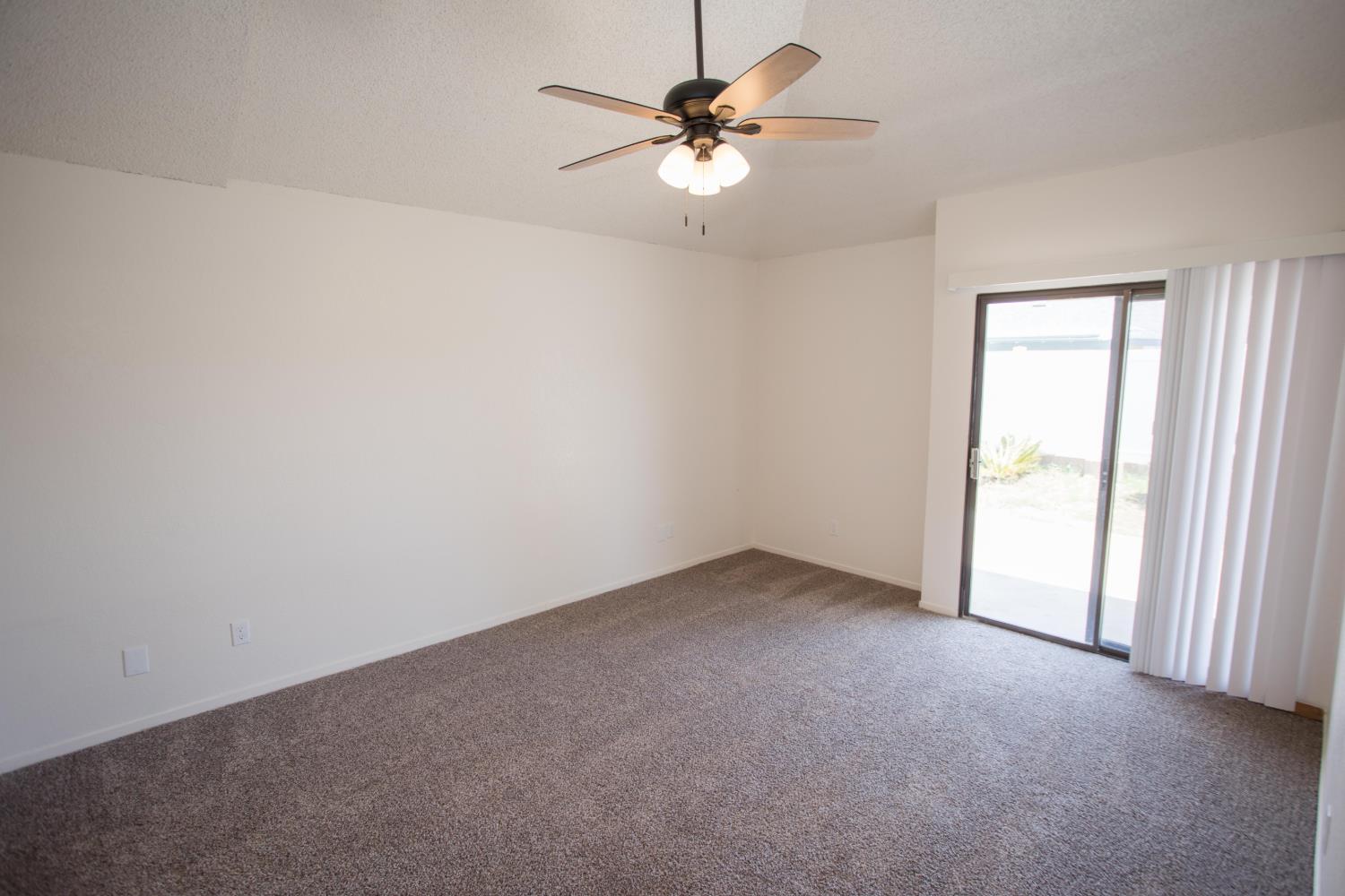 5728 N Monte Ave #1, Fresno, CA 93711