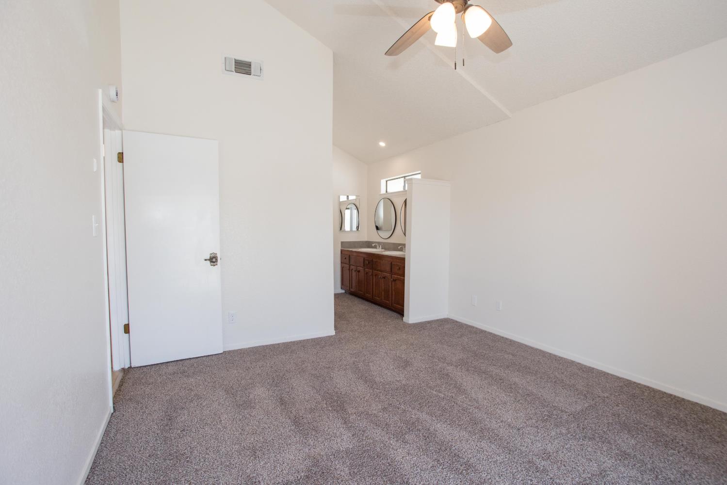 5728 N Monte Ave #1, Fresno, CA 93711