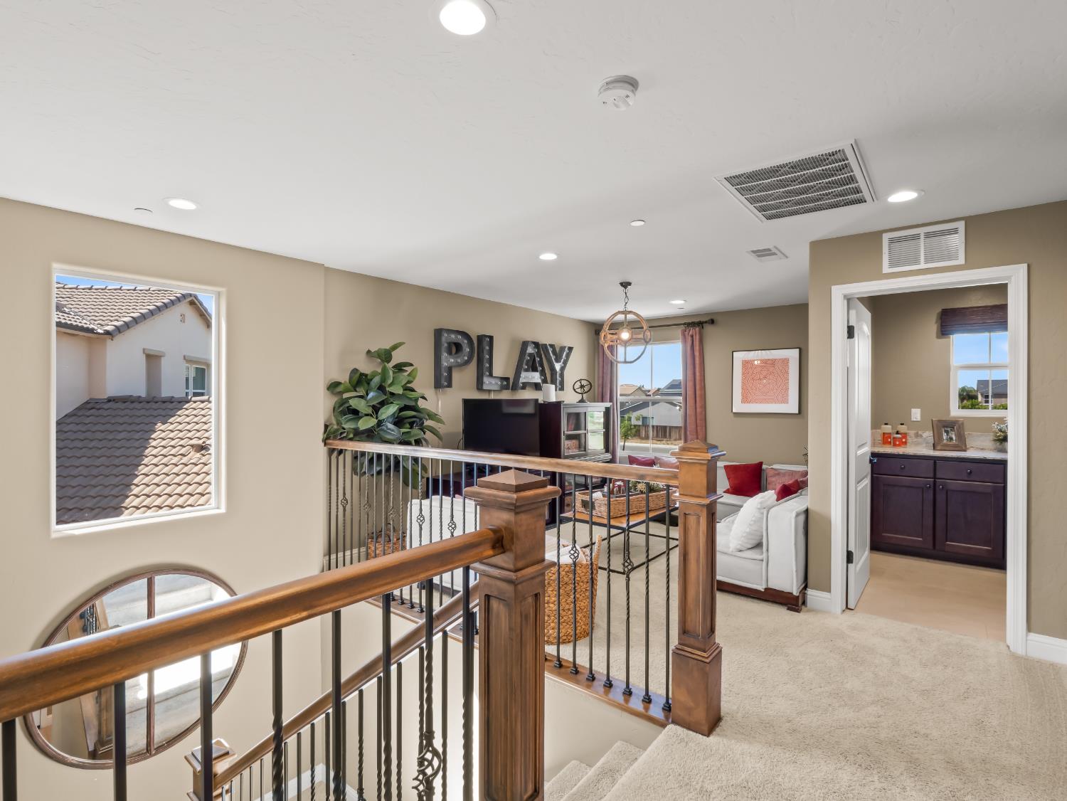 6421 W Indianapolis Ave, Fresno, CA 93723