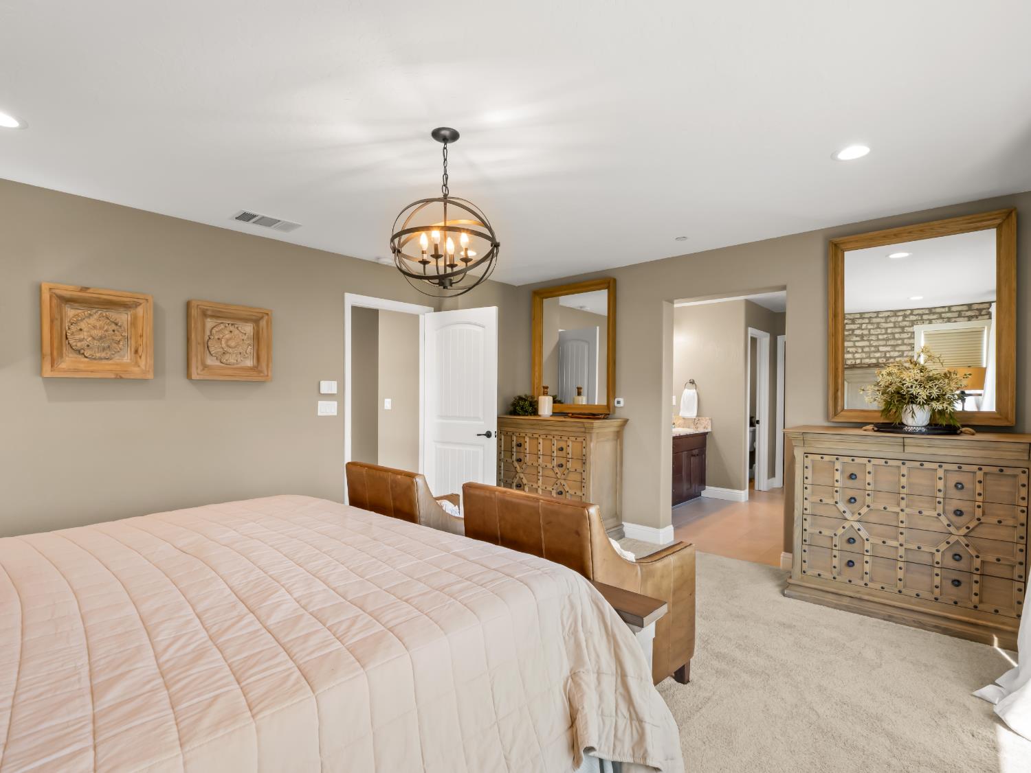 6421 W Indianapolis Ave, Fresno, CA 93723