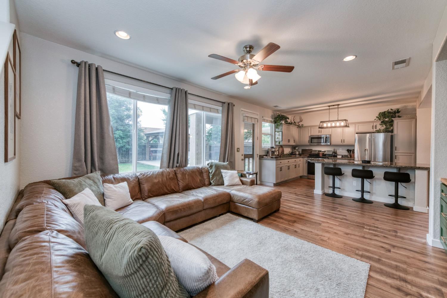 7371 E Fedora Ave, Fresno, CA 93737