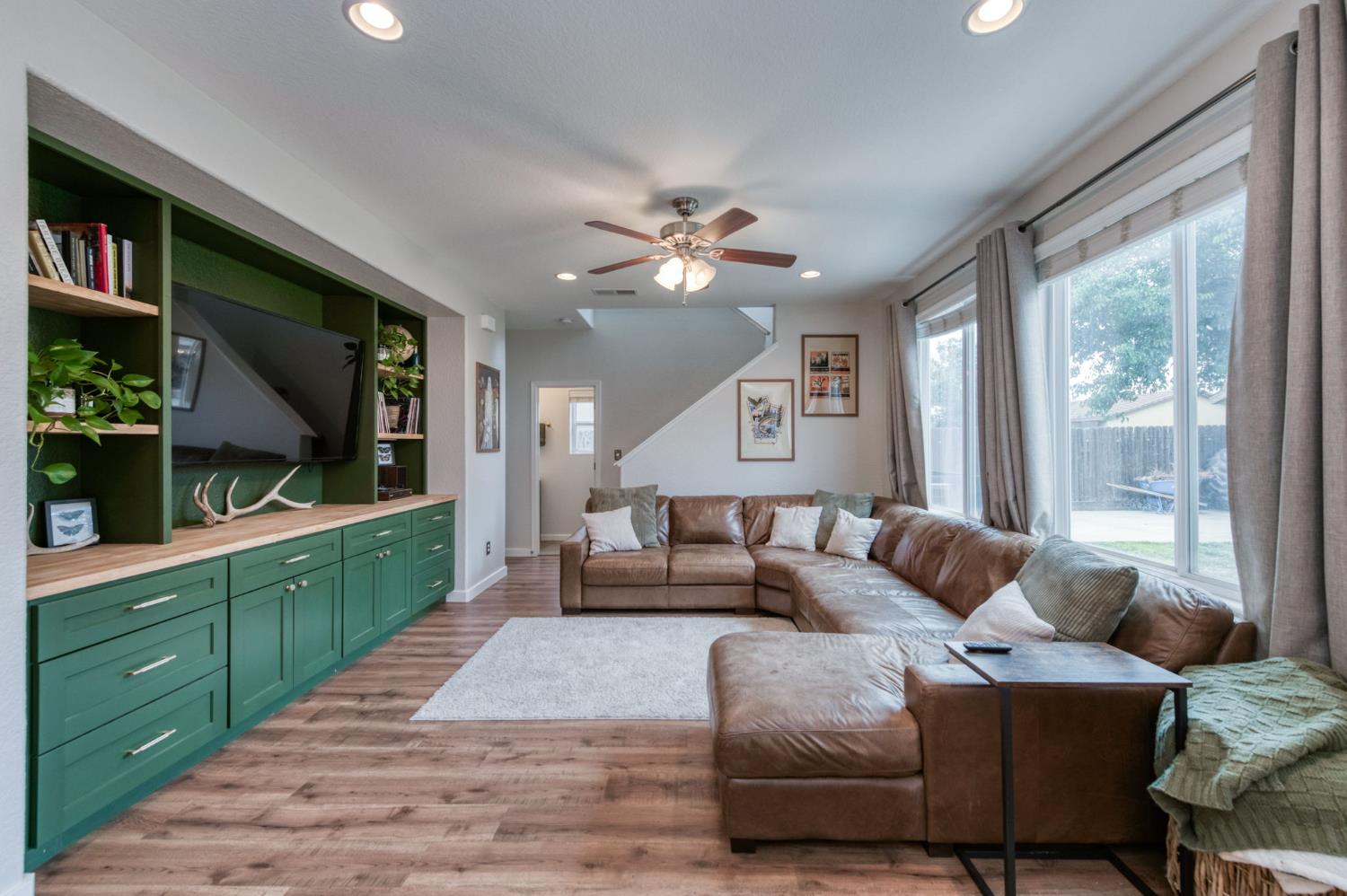 7371 E Fedora Ave, Fresno, CA 93737