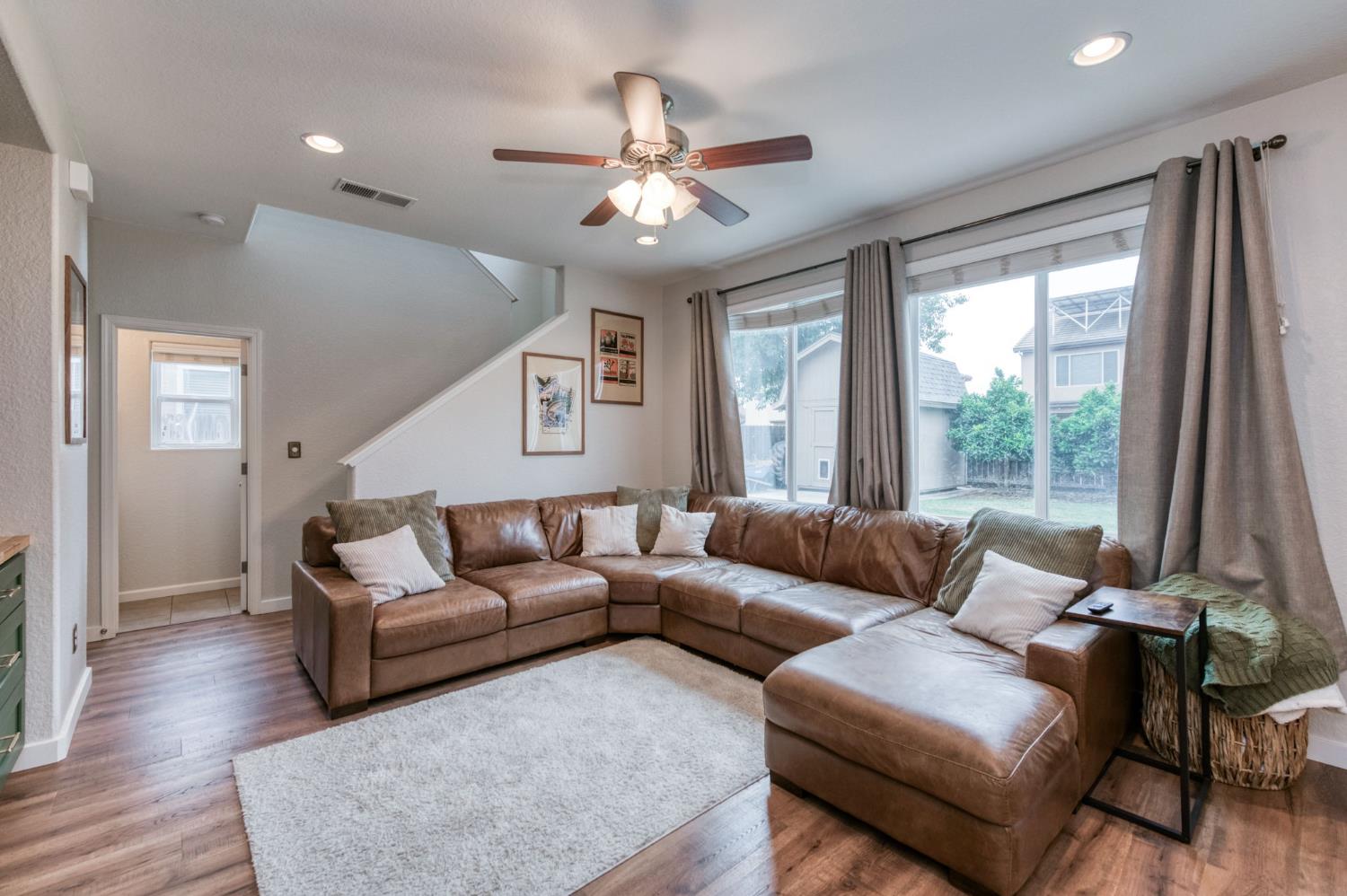 7371 E Fedora Ave, Fresno, CA 93737