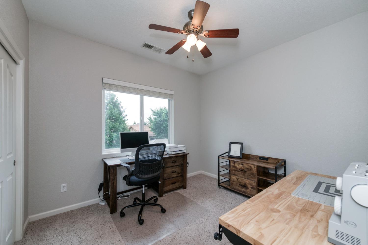 7371 E Fedora Ave, Fresno, CA 93737