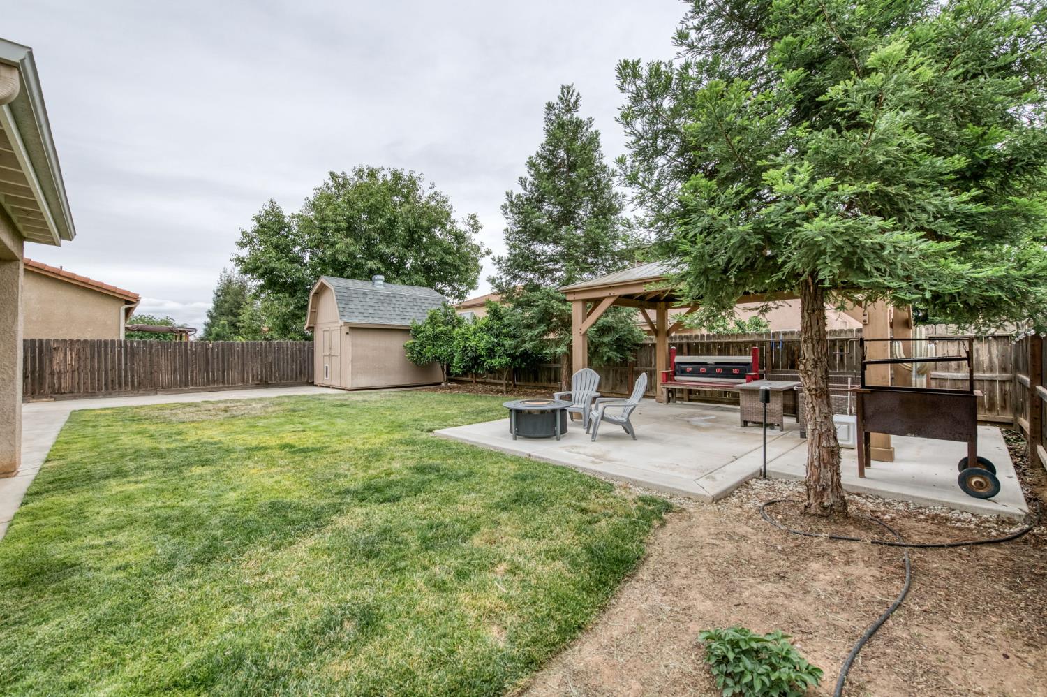 7371 E Fedora Ave, Fresno, CA 93737