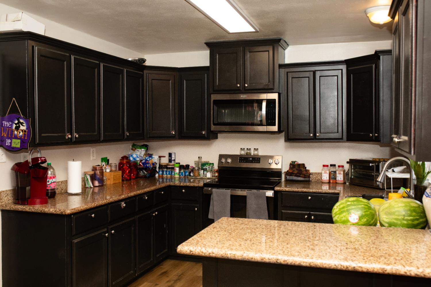 34 E McKinley Ave, Fresno, CA 93728