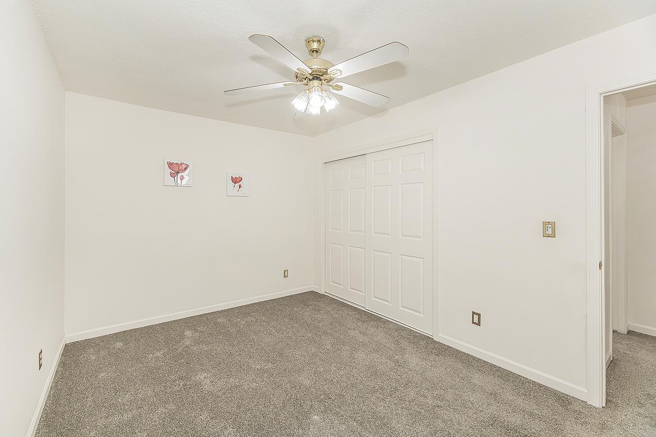 837 E Buckhill Rd, Fresno, CA 93720