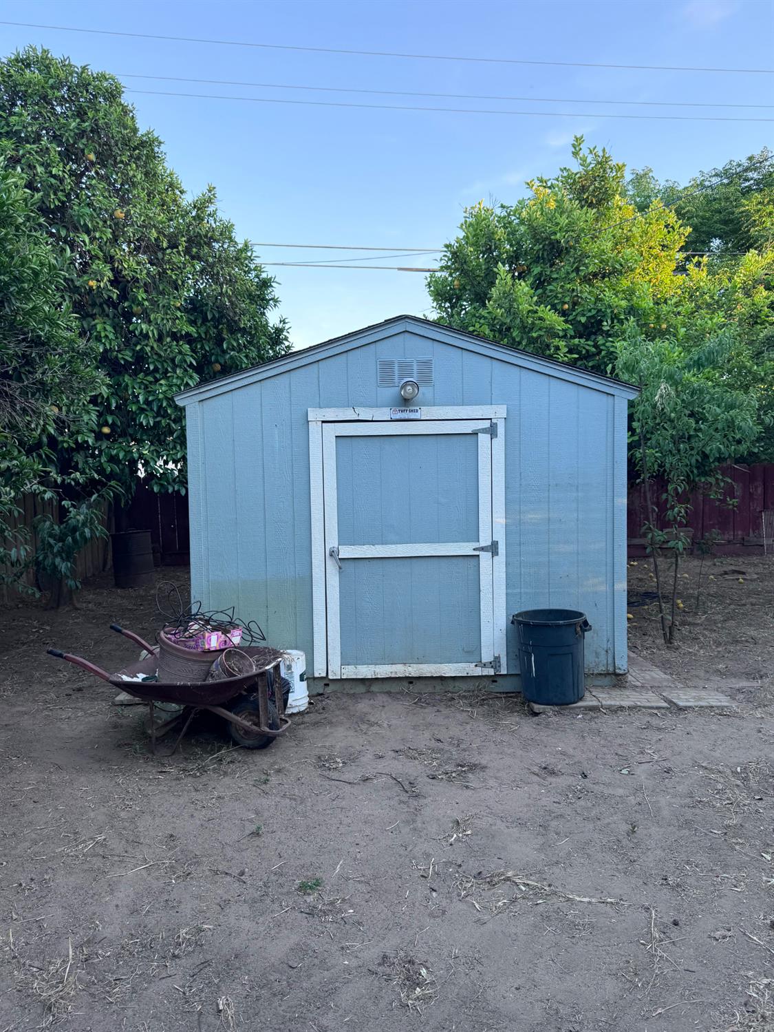 5074 E Platt Ave, Fresno, CA 93727