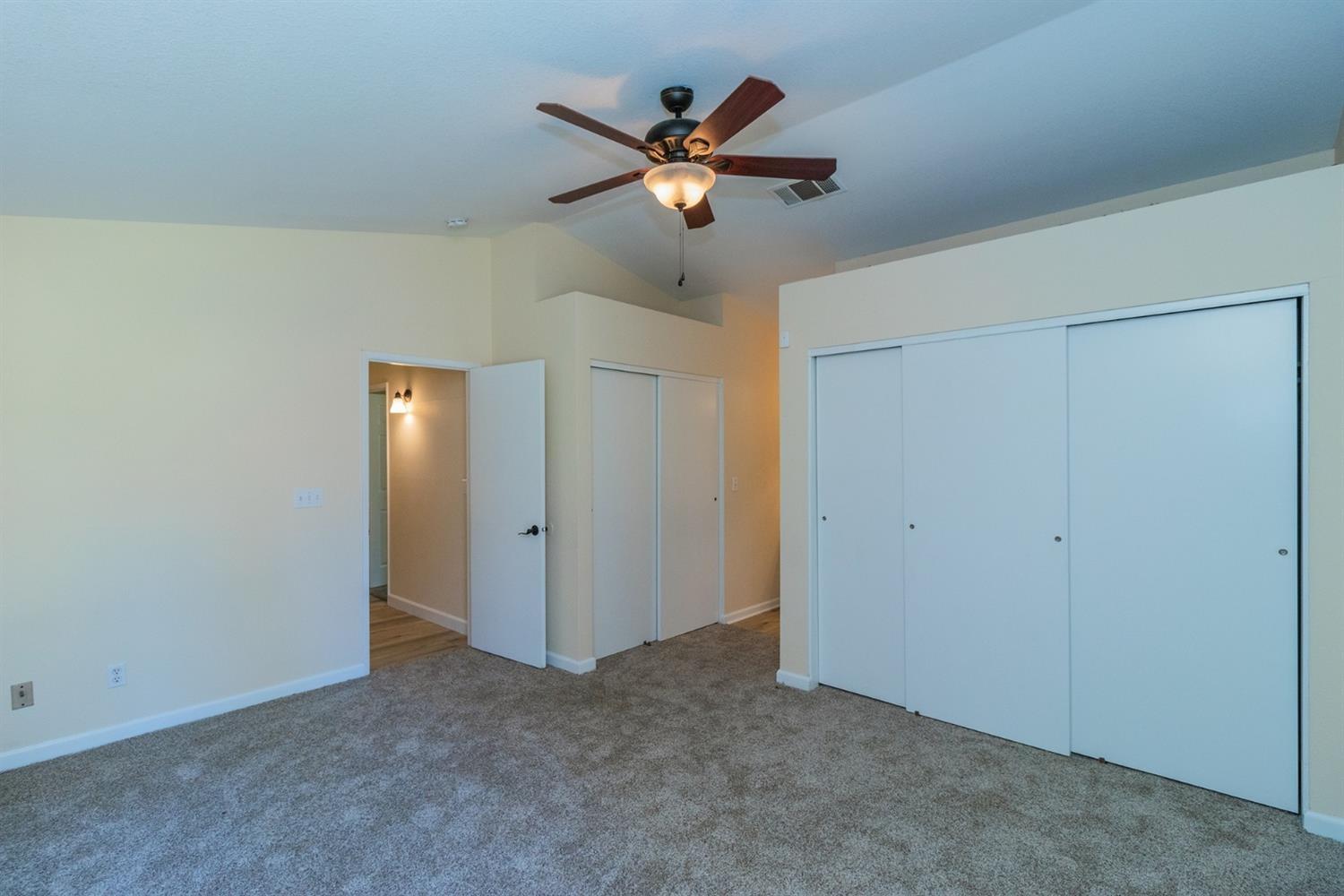 7771 N Baird Ave, Fresno, CA 93720