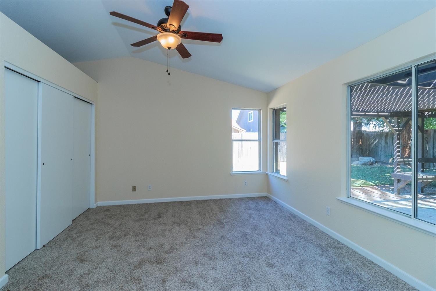 7771 N Baird Ave, Fresno, CA 93720