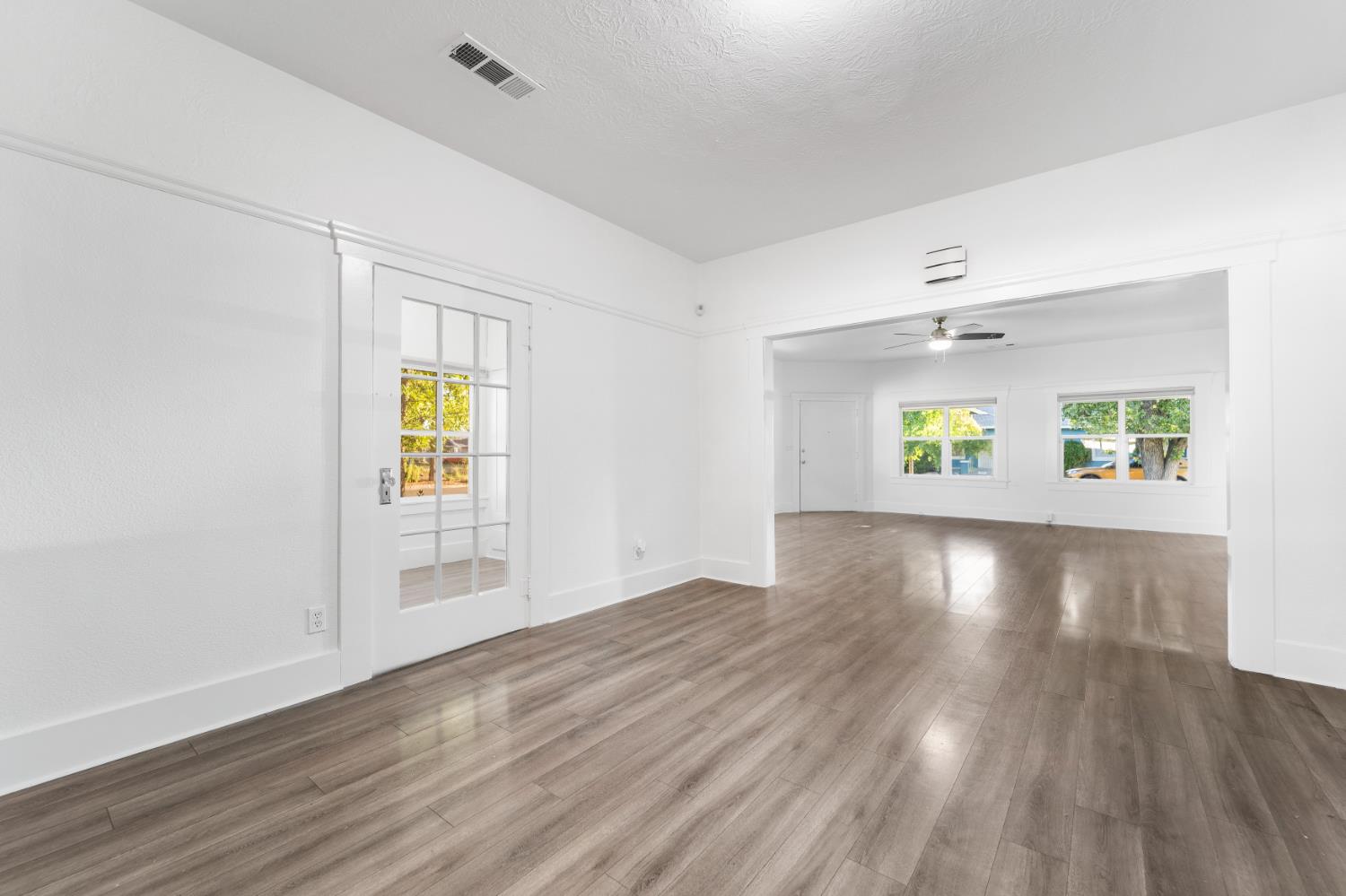 1302 N Safford, Fresno, CA 93728