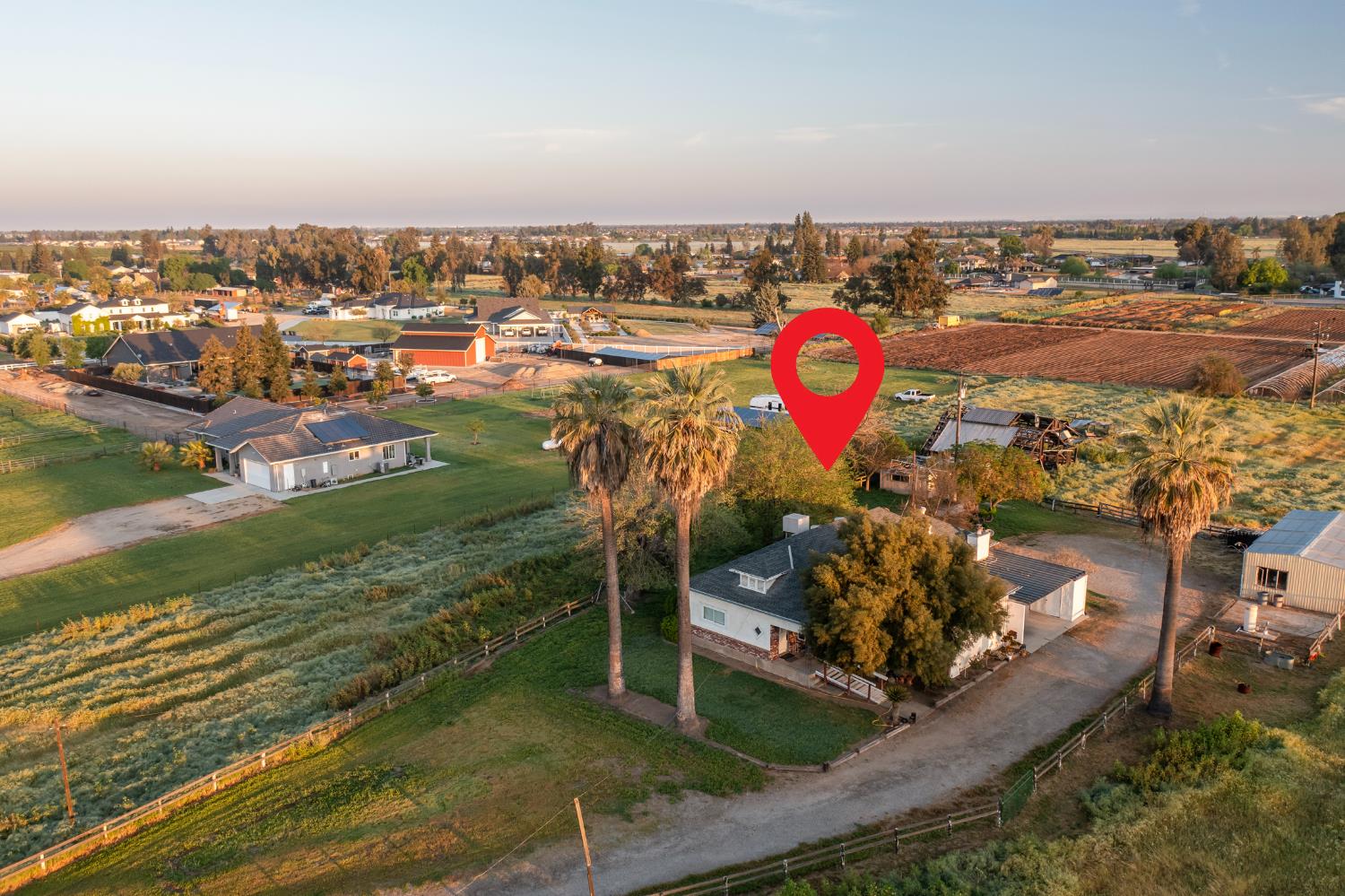 8294 E Hedges Ave, Fresno, CA 93737
