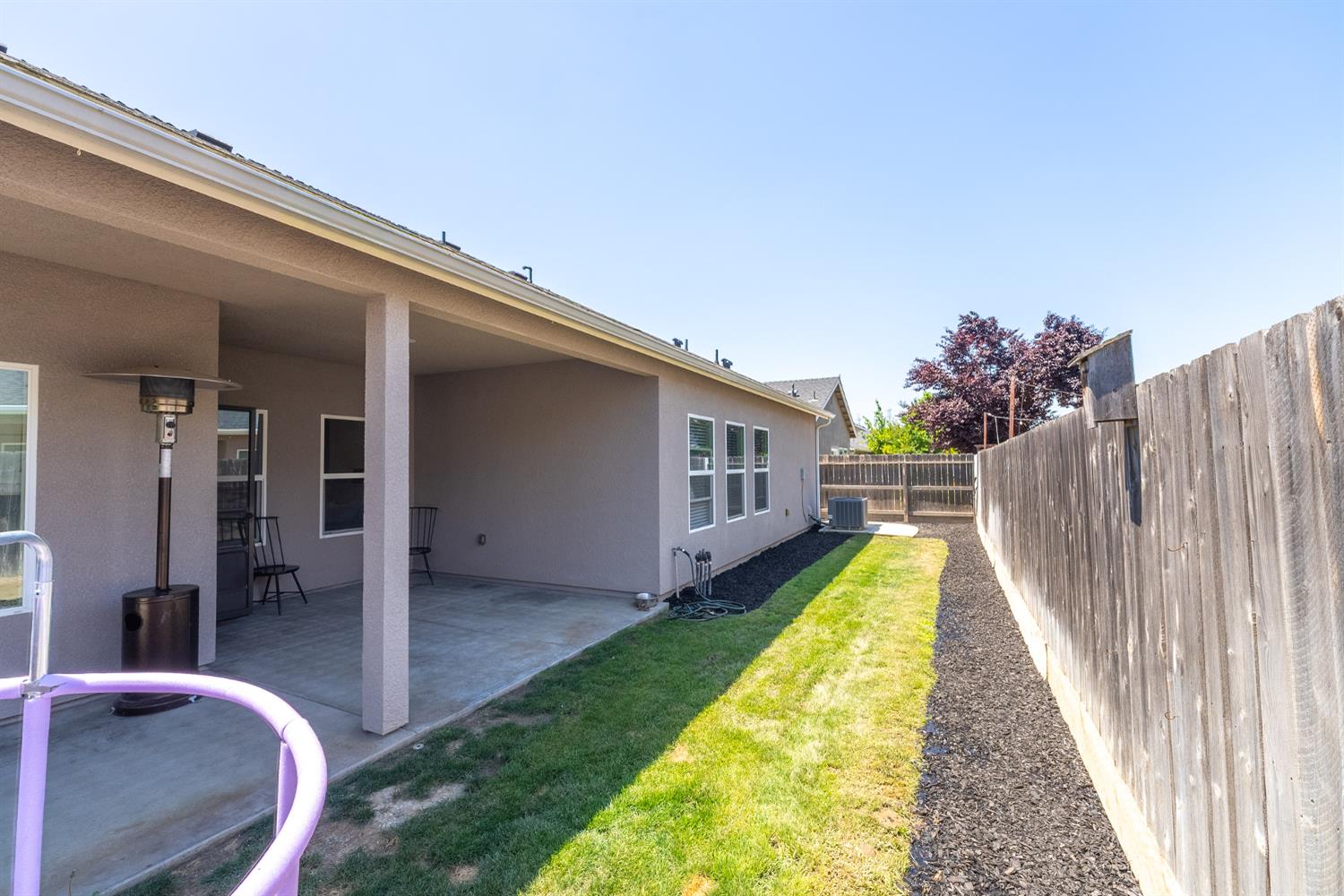 6796 W Oak Ave, Fresno, CA 93722
