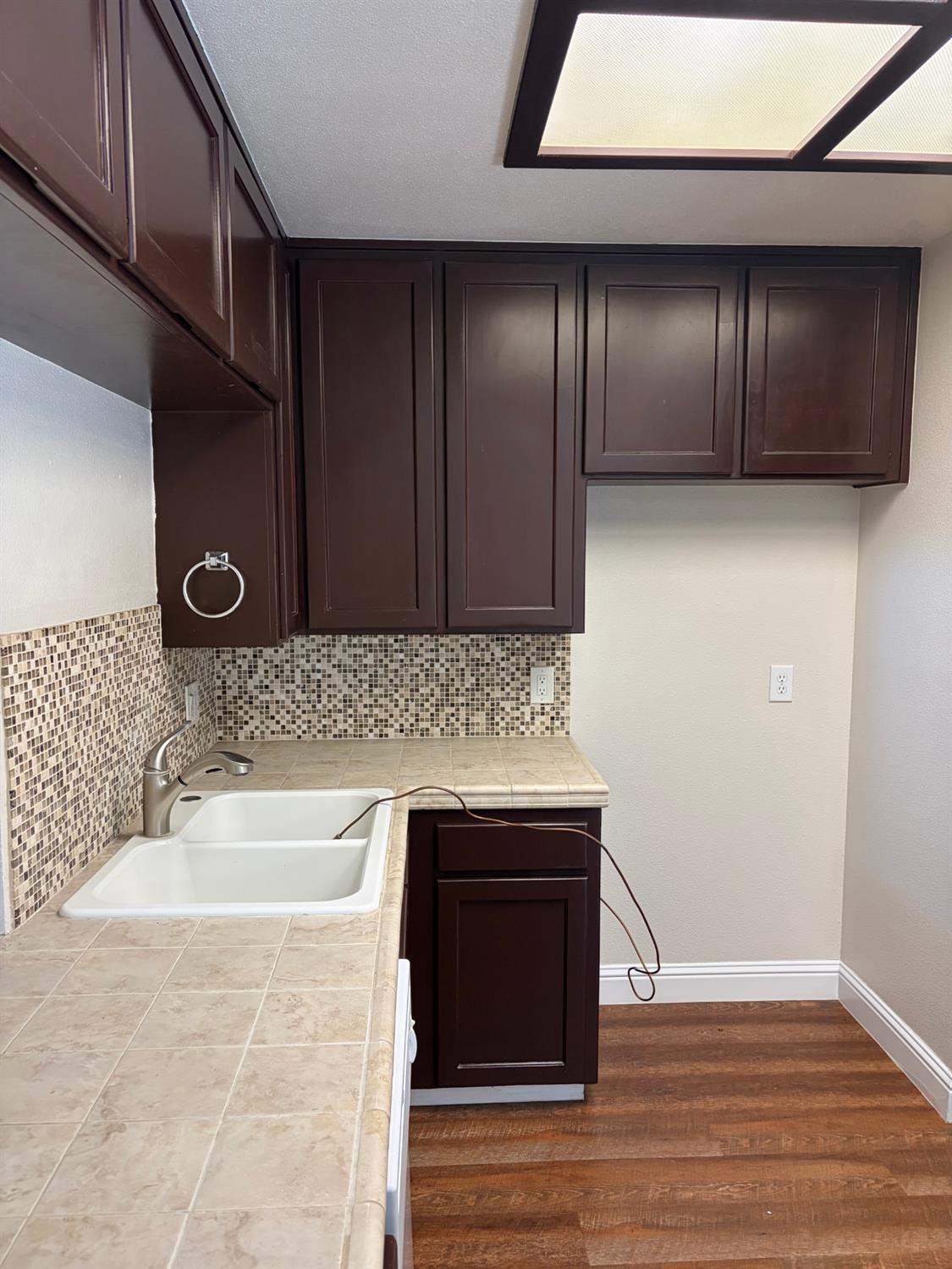 5191 W Fremont, Fresno, CA 93722