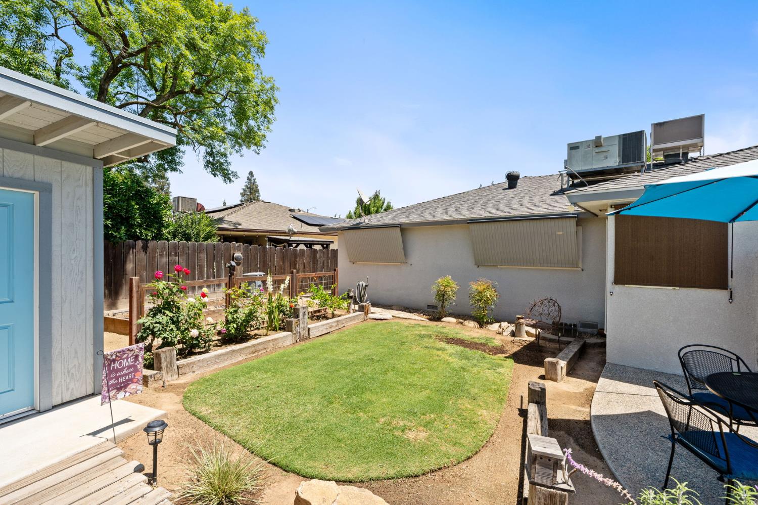 7361 N 3rd St, Fresno, CA 93720