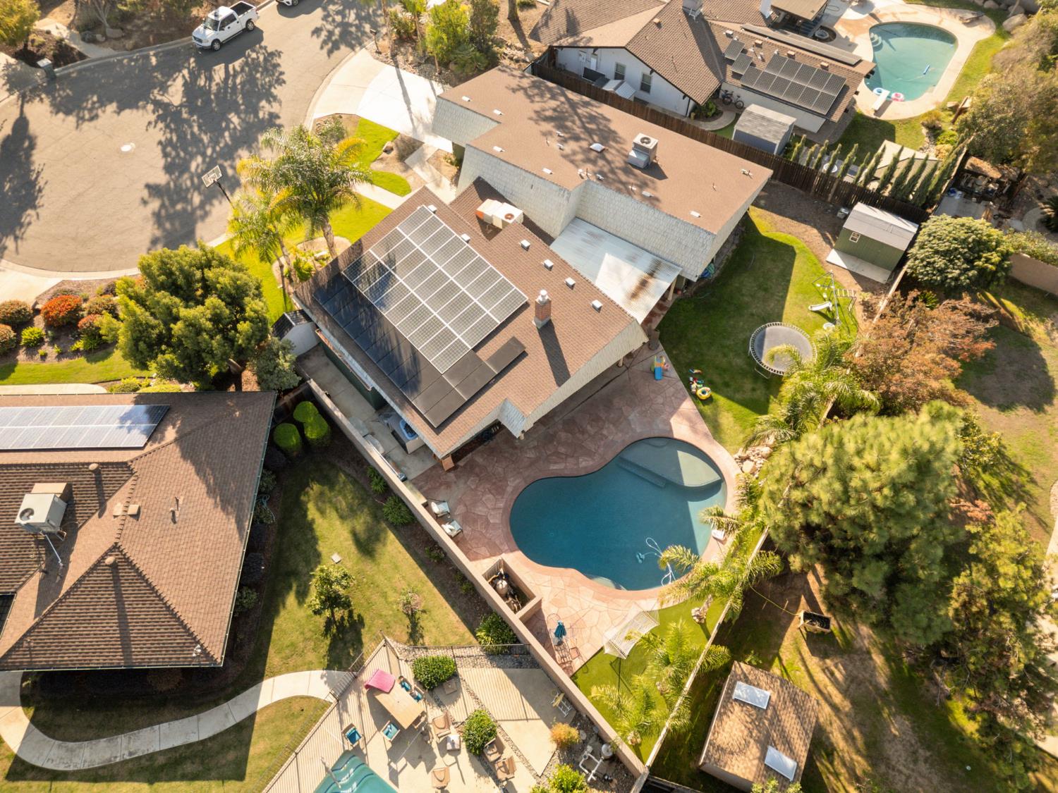 2778 W Robinwood Ln, Fresno, CA 93711